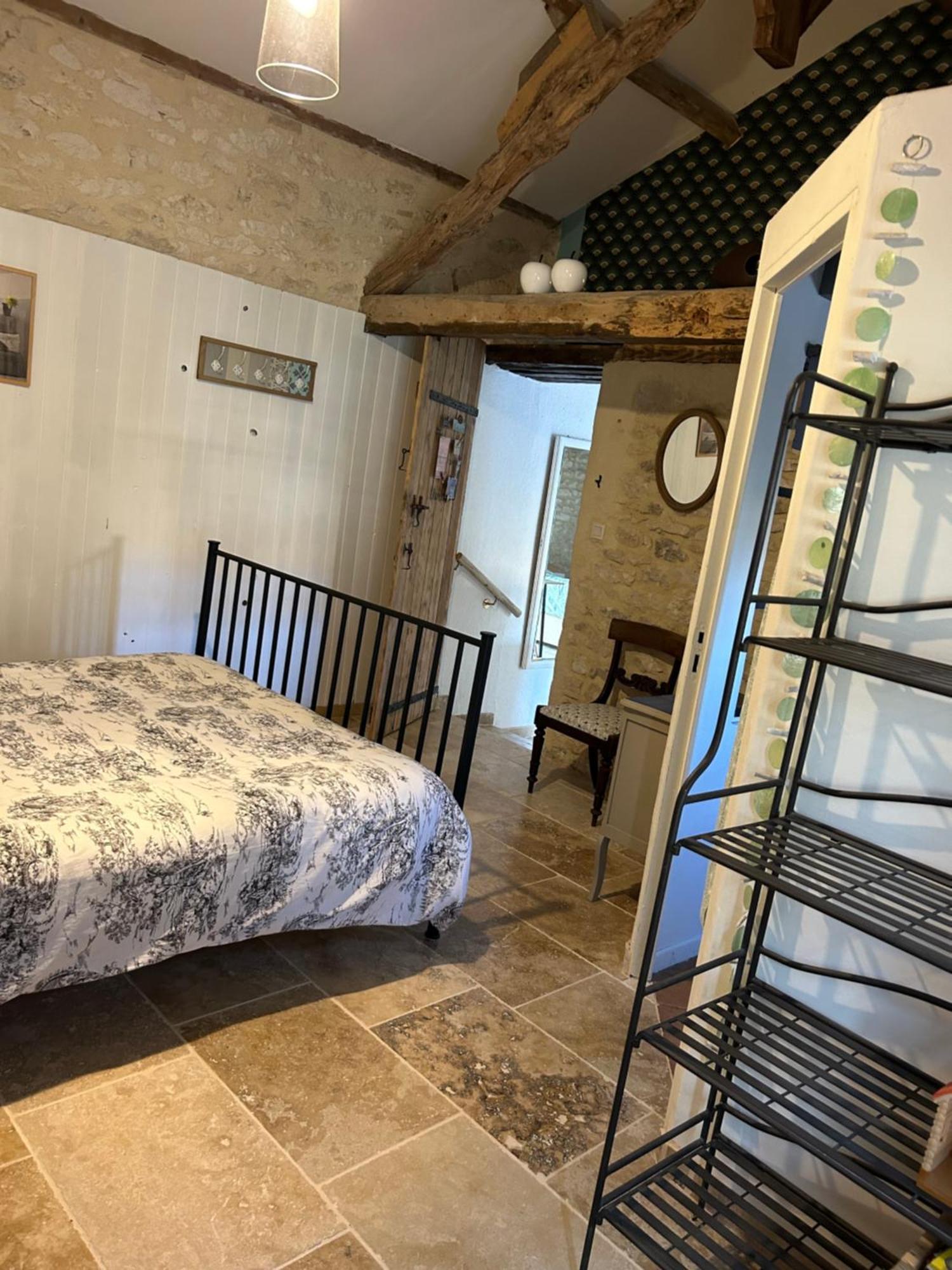 Les Fontanelles Du Quercy Blanc Villa Montcuq Екстериор снимка